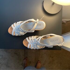 Very cute wedge sandals!!!